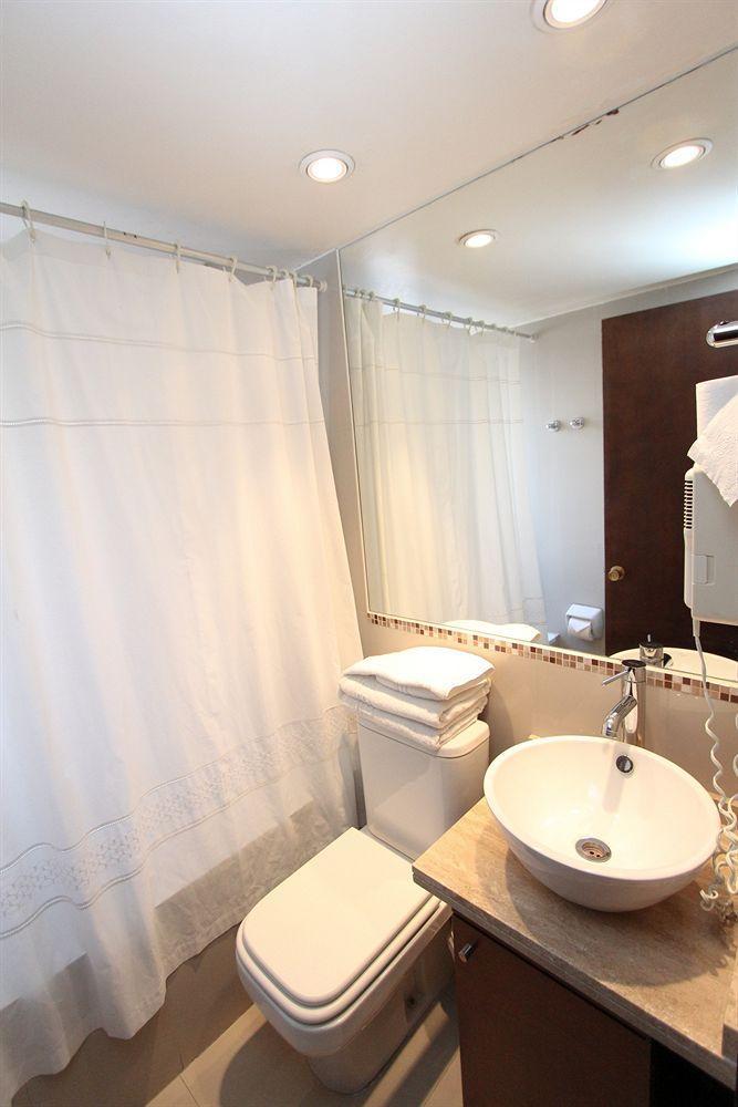 Rq Bosque Tobalaba Hotel Сантяго Екстериор снимка