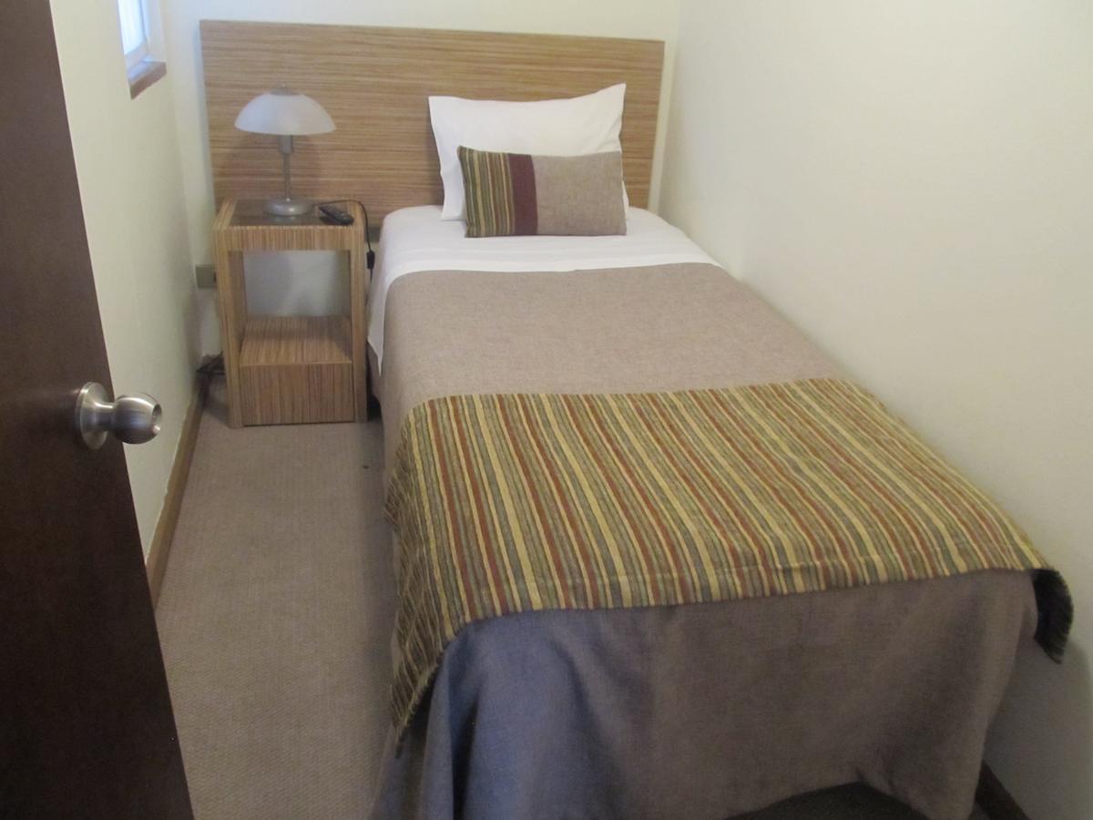Rq Bosque Tobalaba Hotel Сантяго Екстериор снимка